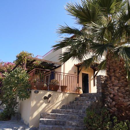 Villa Lir Tholos  Buitenkant foto