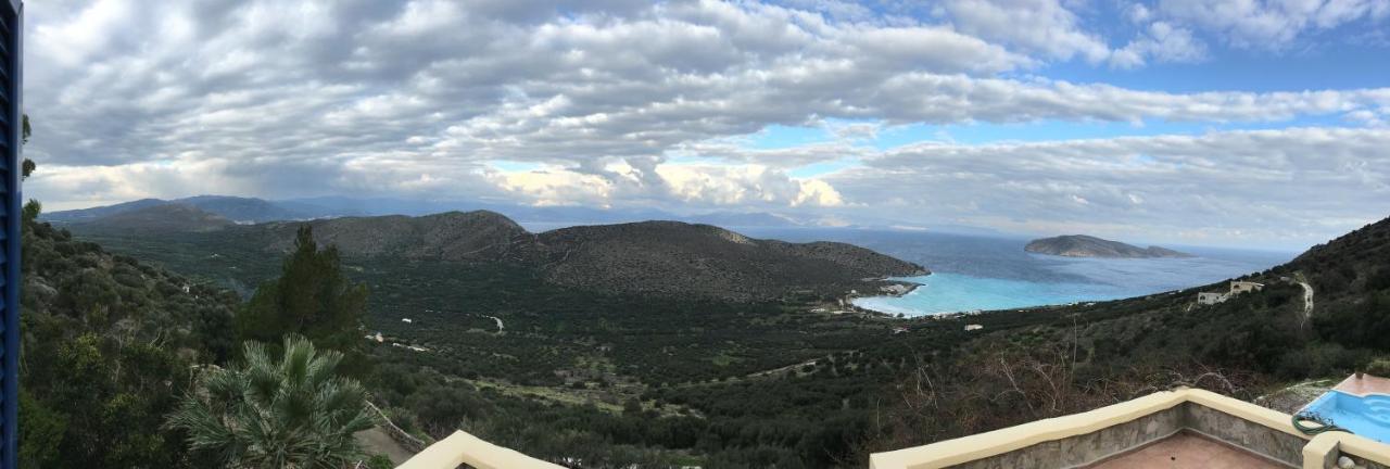 Villa Lir Tholos  Buitenkant foto