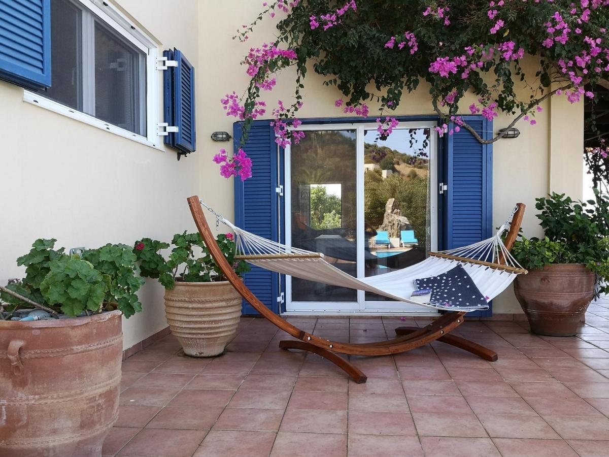 Villa Lir Tholos  Buitenkant foto