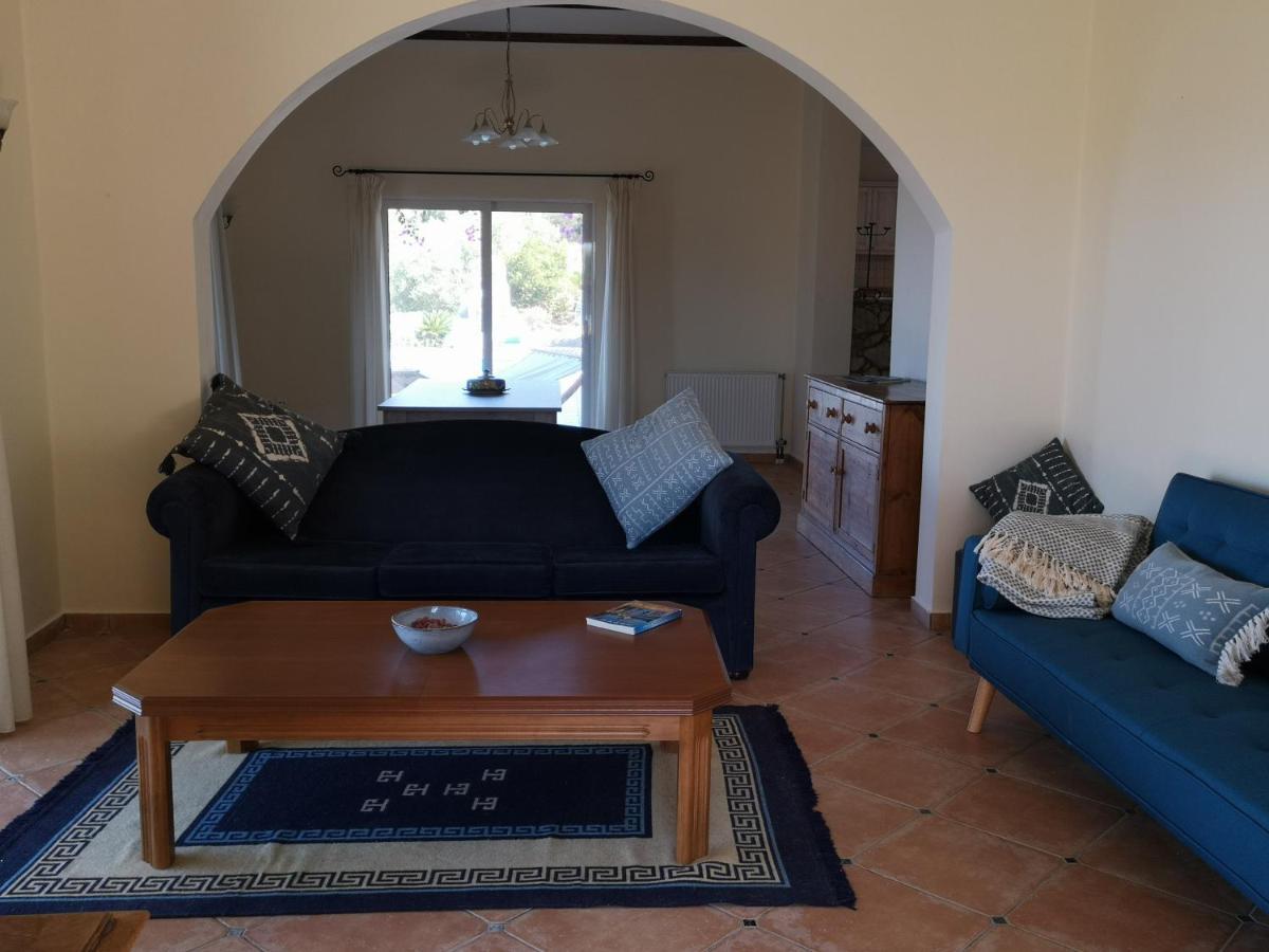 Villa Lir Tholos  Buitenkant foto