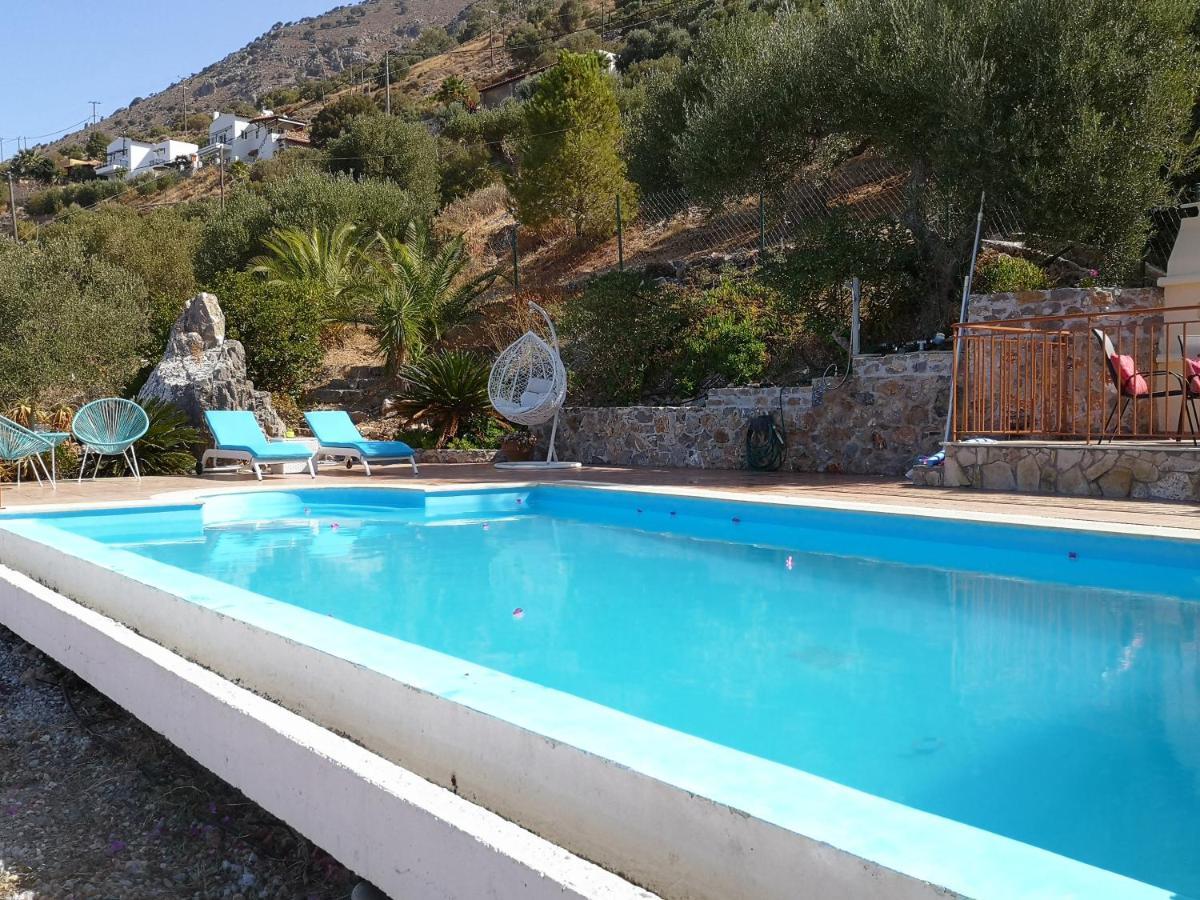 Villa Lir Tholos  Buitenkant foto